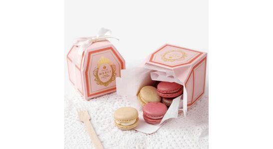 Decorative Pink Bakery Boxes